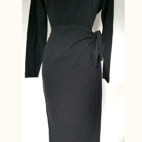Vintage Small Wrap Dress - Picture 6 of 8